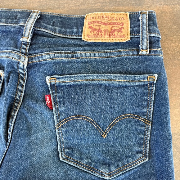 Levi’s 710 Super Skinny Jeans - Picture 6 of 8